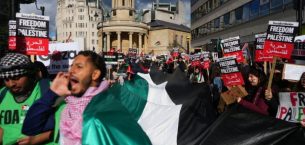 Londra’da Filistinlilere destek yürüyüşü yapıldı